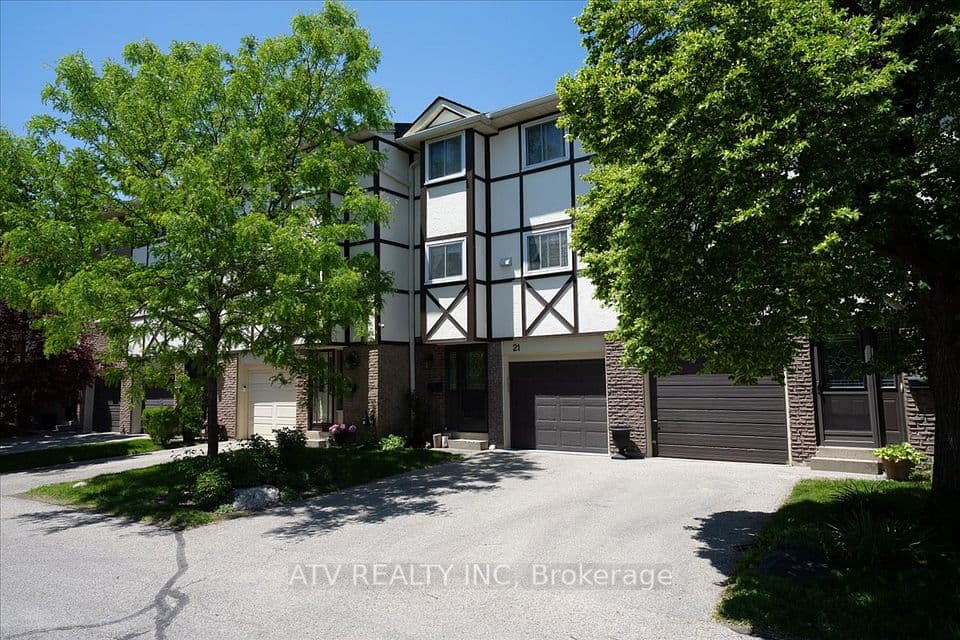 1485 Gulleden Drive 21, Mississauga, ON L4X 2T2 – main photo