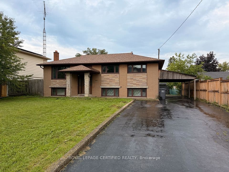 1398 Wren Avenue, Oakville, ON L6L 2V6 – main photo