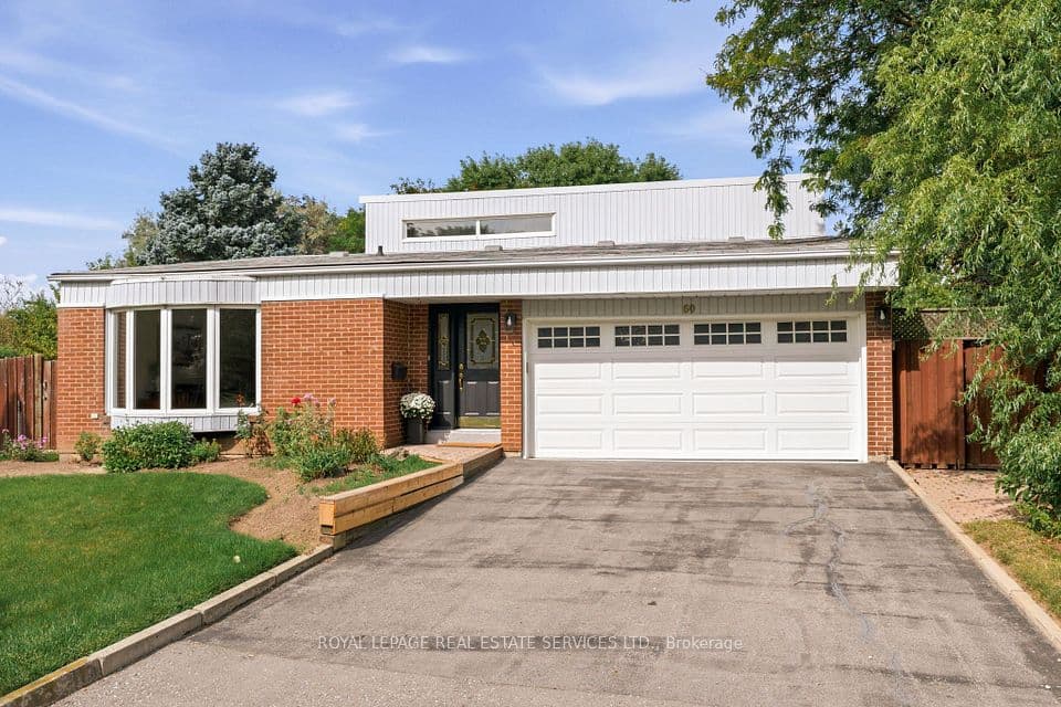 60 Bowshelm Court, Mississauga, ON L5N 1K1 – main photo