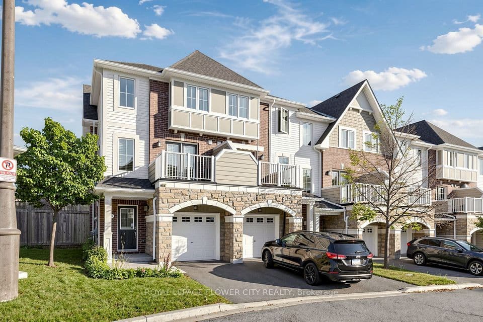 46 Soccavo Crescent, Brampton, ON L6Y 0W3 – photo 2
