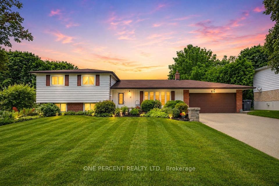 25 Hilltop Drive, Caledon, ON L7C 1H6 – photo 2