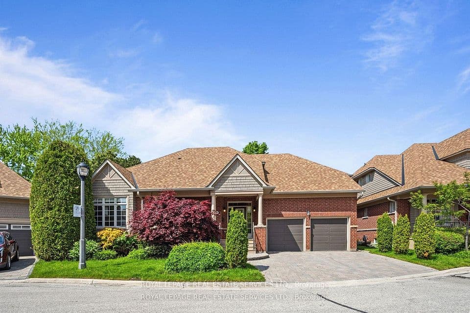2130 Dickson Road 10, Mississauga, ON L5B 1Y6 – main photo