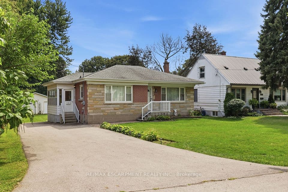 522 Enfield Road, Burlington, ON L7T 2X8 – photo 3