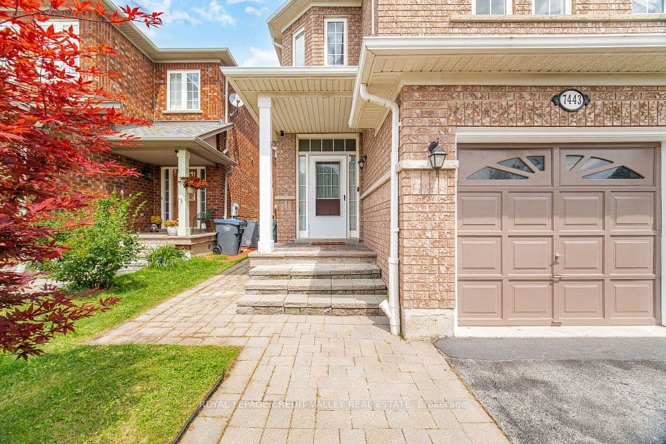 7443 Russian Olive Close, Mississauga, ON L5N 8N7 – photo 3