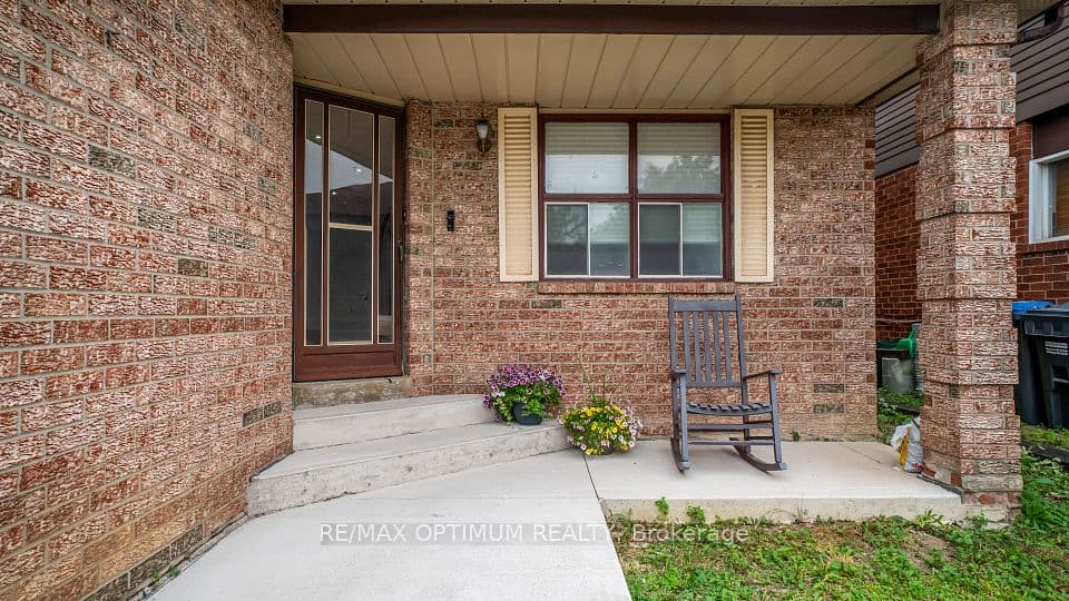 11 Donaldson Drive, Brampton, ON L6Y 3H1 – photo 3