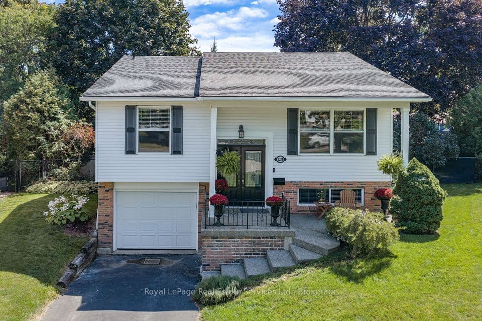 1284 Morgan Court, Burlington, ON L7M 1X2 – main photo