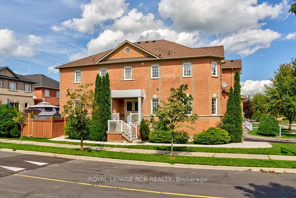 13 Silvervalley Drive, Caledon, ON L7E 2Y8 – main photo