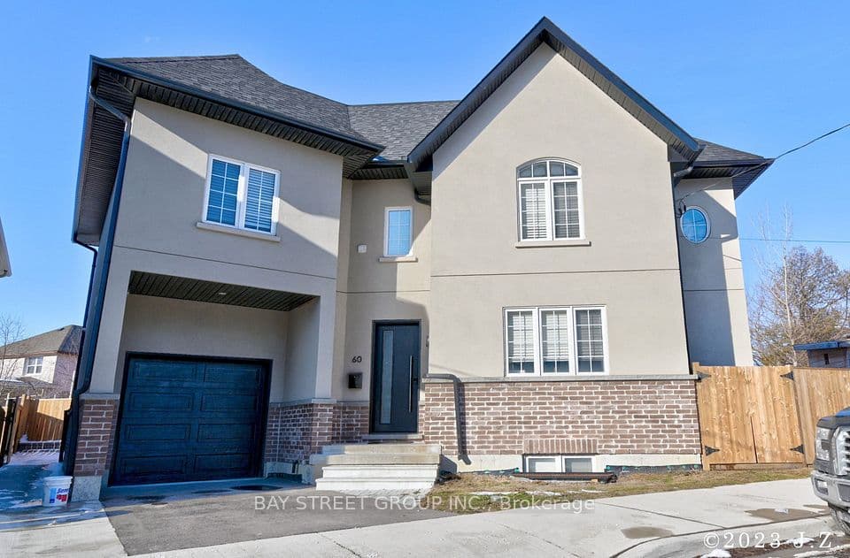 60 Emmett Avenue, Toronto, ON M6M 2E6 – main photo