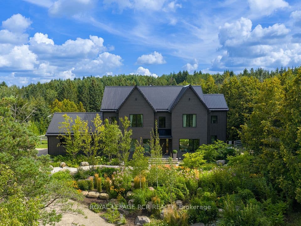 3045 Highpoint Side Road, Caledon, ON L7K 0K5 – main photo