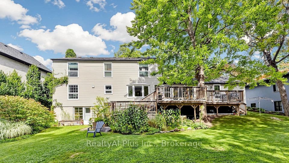 1438 Birchwood Drive, Mississauga, ON L5J 1T2 – main photo