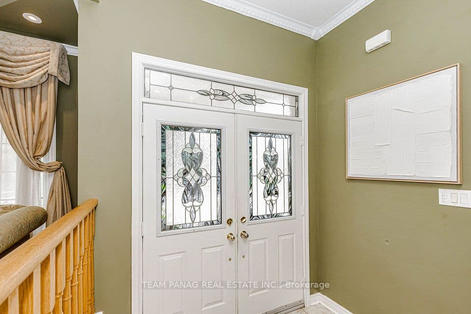5 Summershade Street, Brampton, ON L6P 2B9 – photo 3