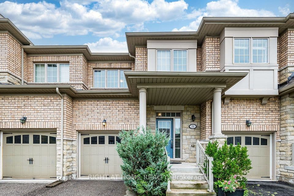 23 Coastline Drive, Brampton, ON L6Y 0T5 – main photo