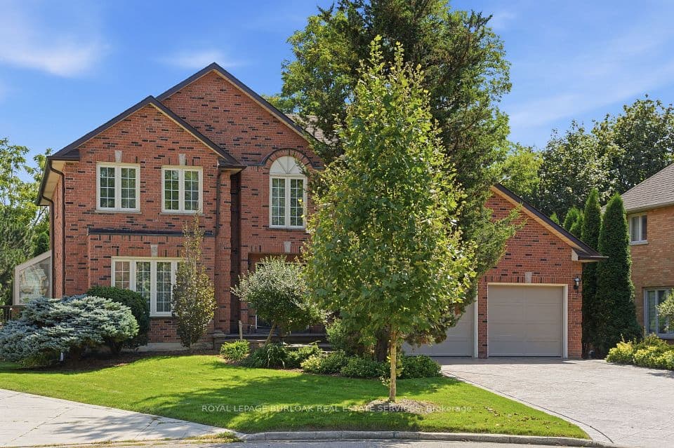1820 Shady Creek Court, Mississauga, ON L5L 3W2 – photo 3