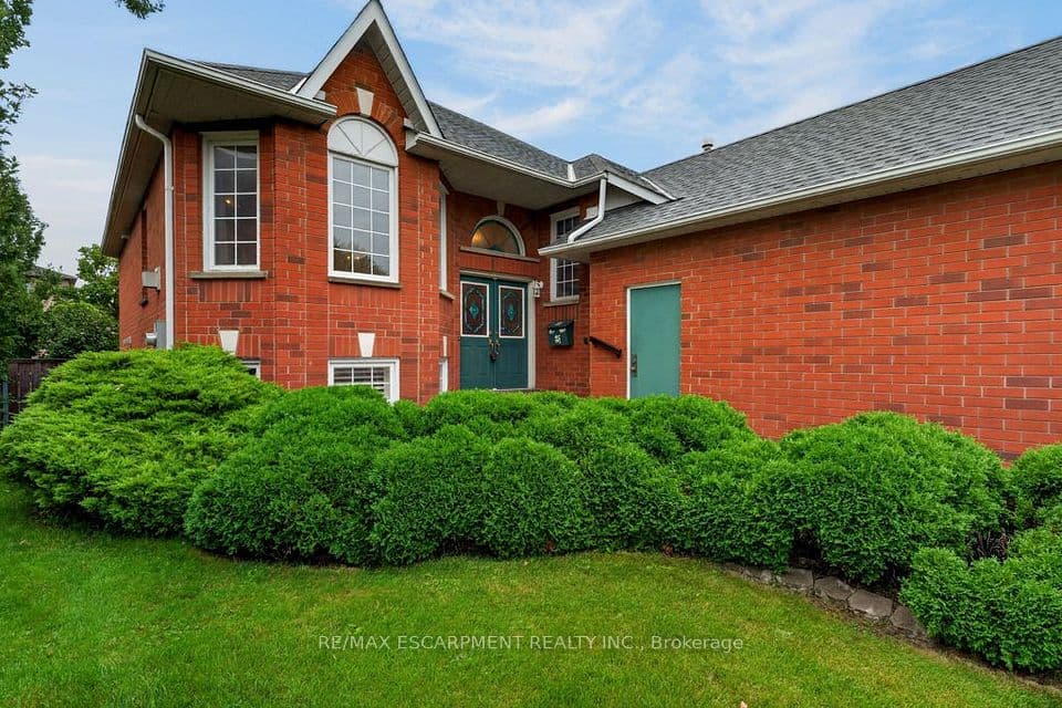 1141 Lockhart Road, Burlington, ON L7S 1G8 – photo 3