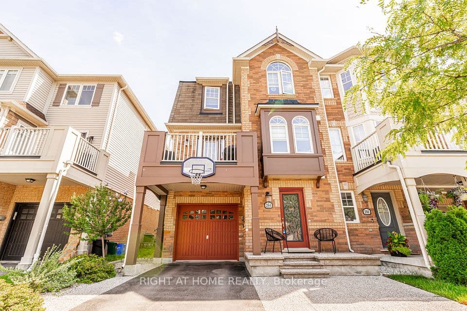 264 Wetenhall Landing, Milton, ON L9T 7B7 – photo 3