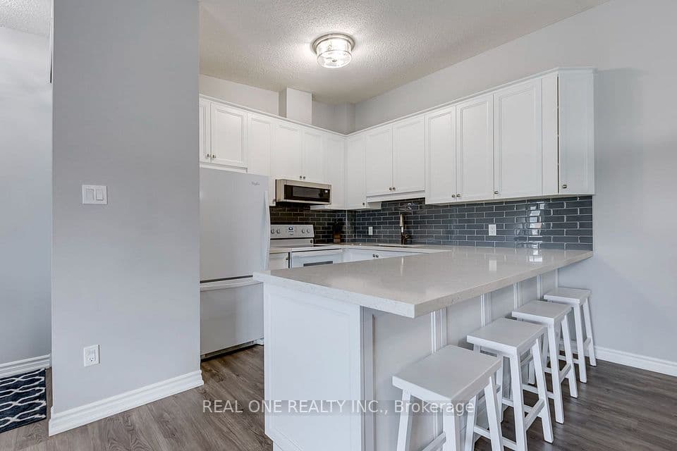1701 Lampman Avenue 707, Burlington, ON L7L 6R7 – main photo