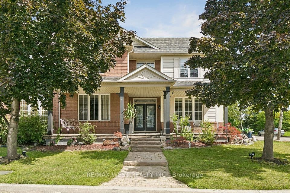 737 Turrell Crescent, Milton, ON L9T 5L4 – main photo