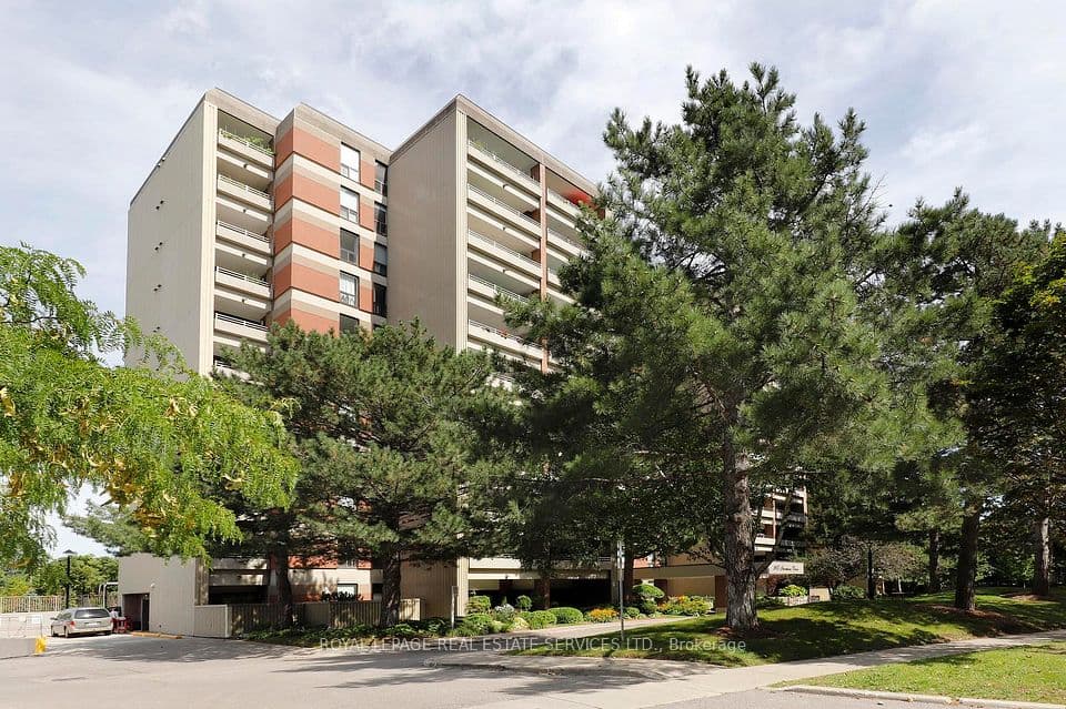 965 Inverhouse Drive 1103, Mississauga, ON L5J 4B4 – photo 2
