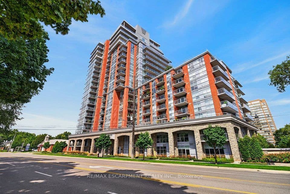 551 Maple Avenue 612, Burlington, ON L7S 1M7 – photo 2