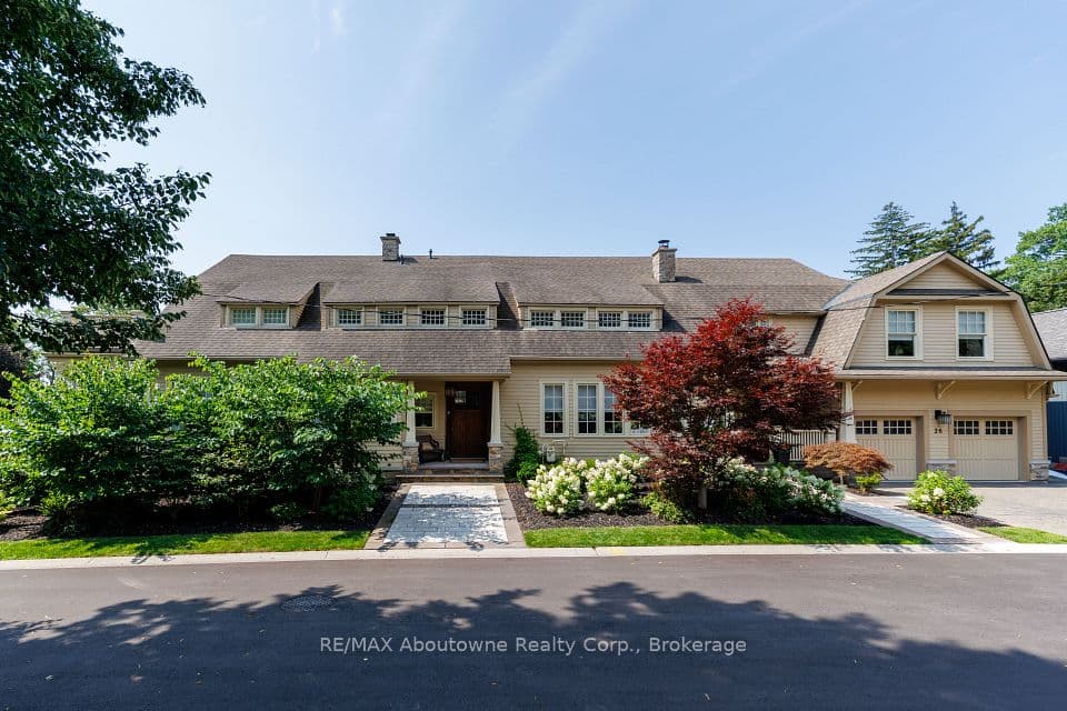 26 Trafalgar Road, Oakville, ON L6J 3E7 – main photo