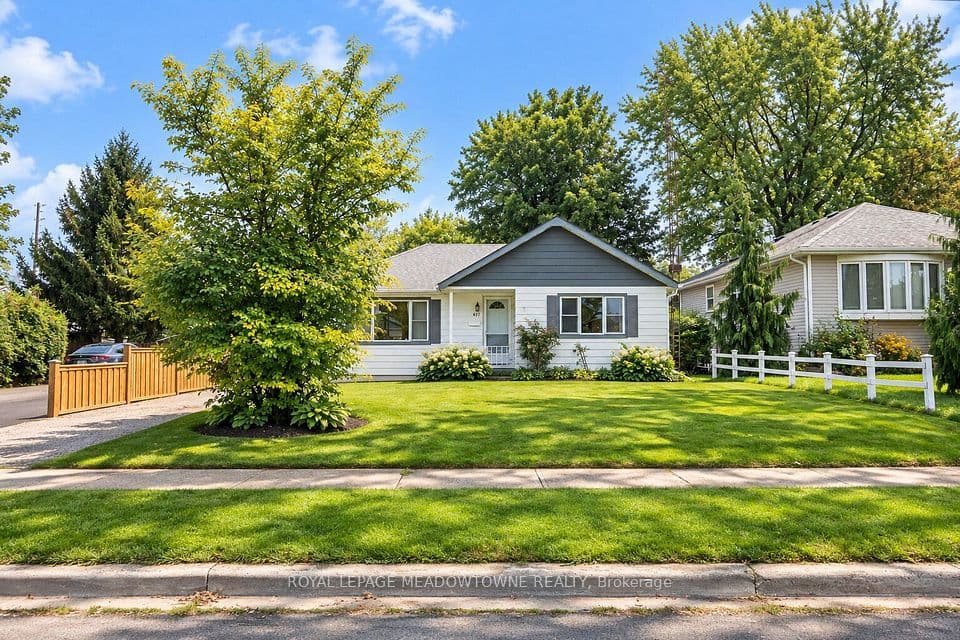 436 Broadway Avenue, Milton, ON L9T 1T9 – main photo