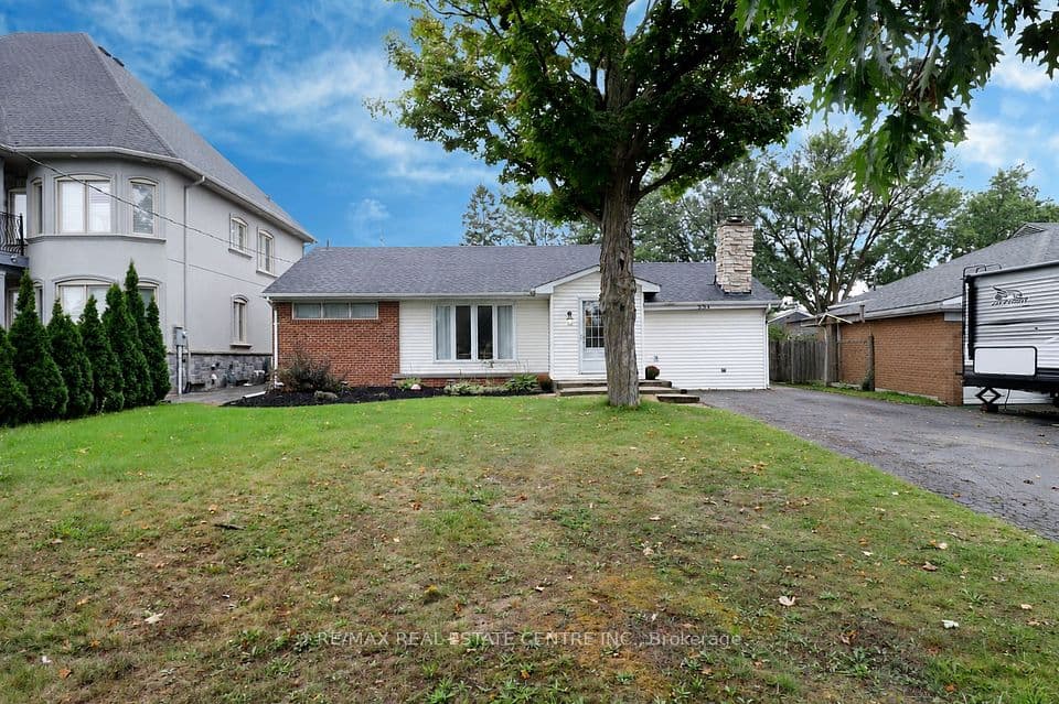 354 W Martin Street SE, Milton, ON L9T 2R6 – photo 2