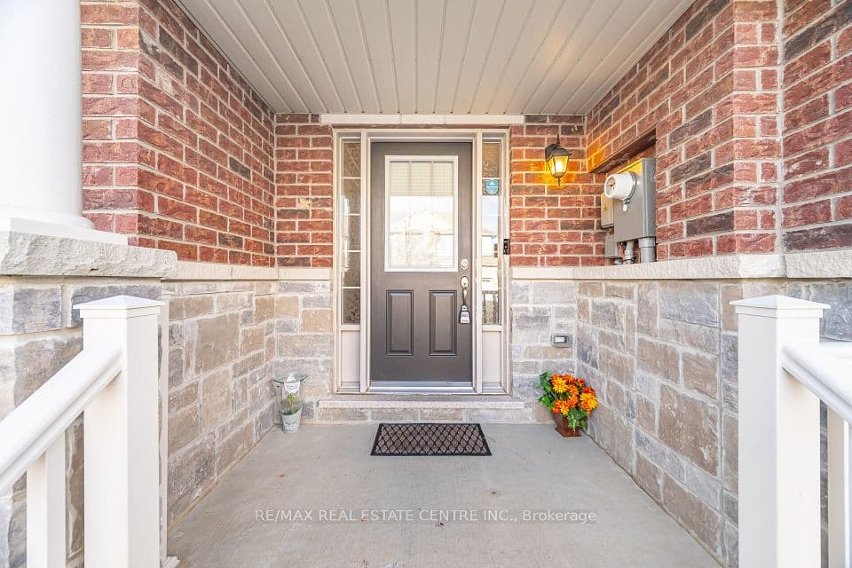 11 Yately Street, Brampton, ON L7A 4R9 – photo 3