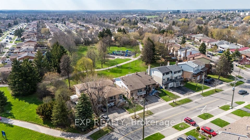 88 English Street, Brampton, ON L6X 2P6 – photo 3