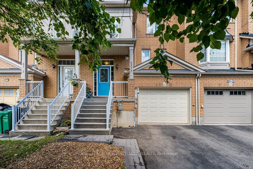 6577 Jazzy Mews, Mississauga, ON L5W 1R9 – photo 3