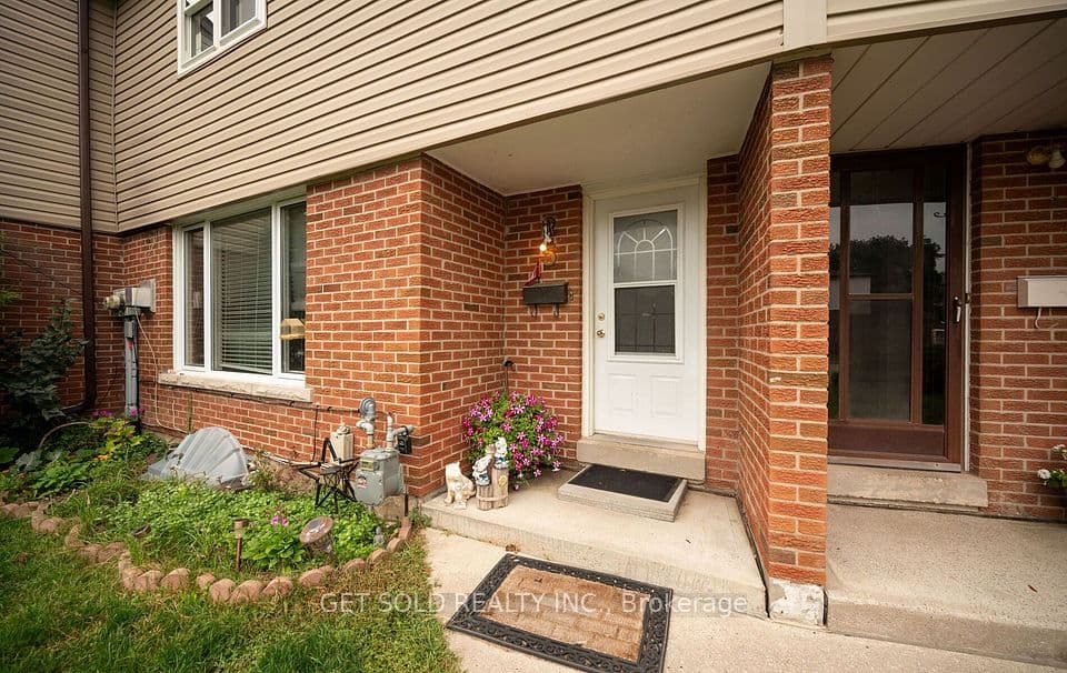 5 Kingham Road 5, Halton Hills, ON L7J 1S3 – photo 2