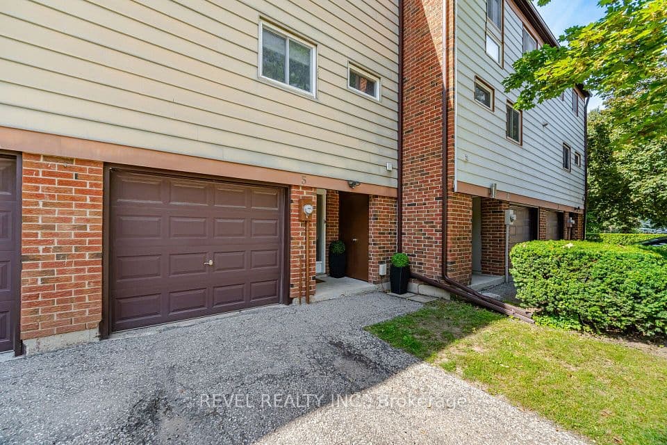 650 Childs Drive 5, Milton, ON L9T 3N8 – photo 2