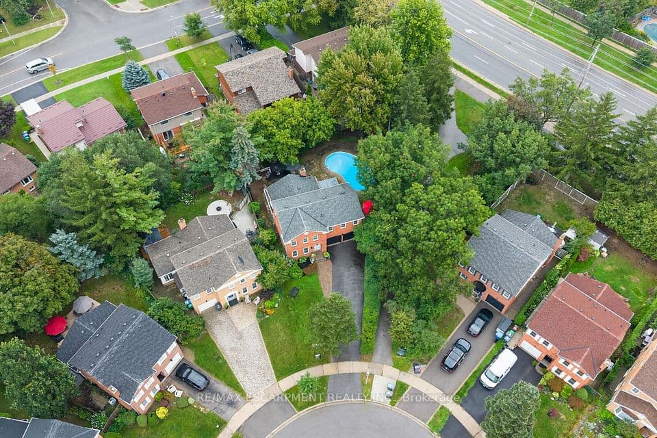 2760 Cathian Court, Mississauga, ON L5L 2C7 – photo 3