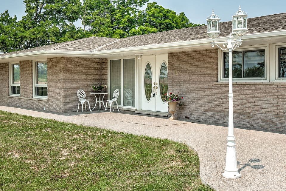 11511 Winston Churchill Boulevard, Brampton, ON L7A 0A3 – photo 2