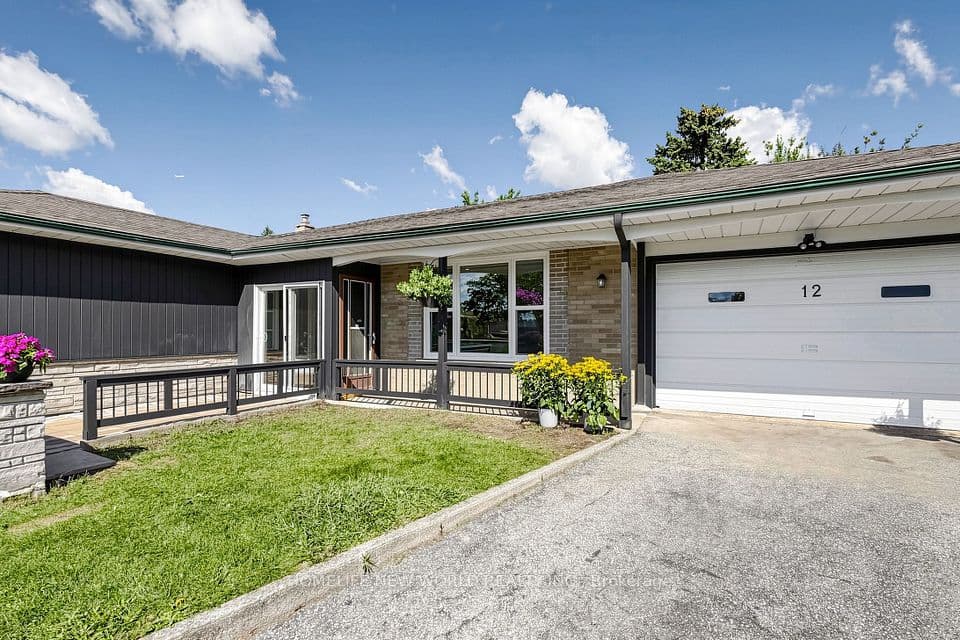 12 Greyfriar Court, Toronto, ON M3N 2A9 – photo 2