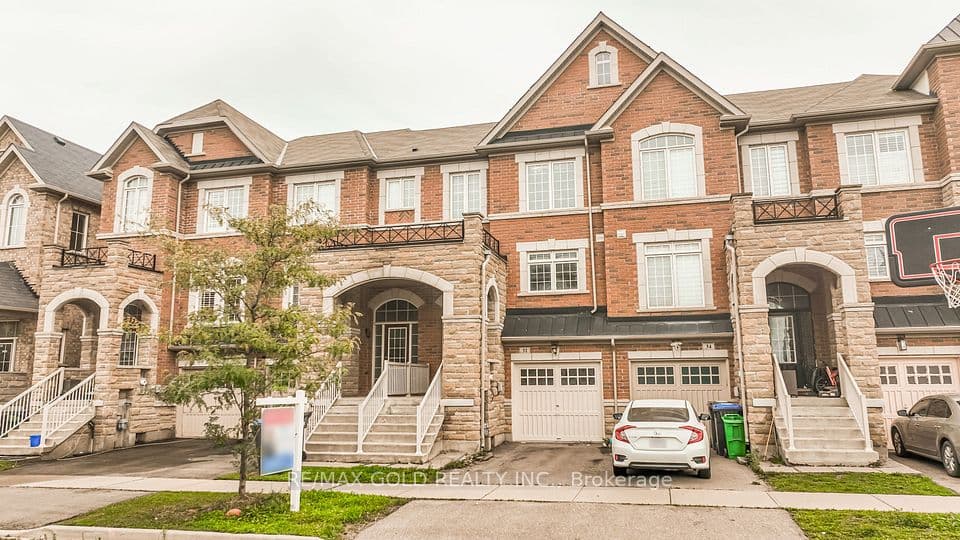 32 Rockman Crescent, Brampton, ON L7A 4B4 – photo 2