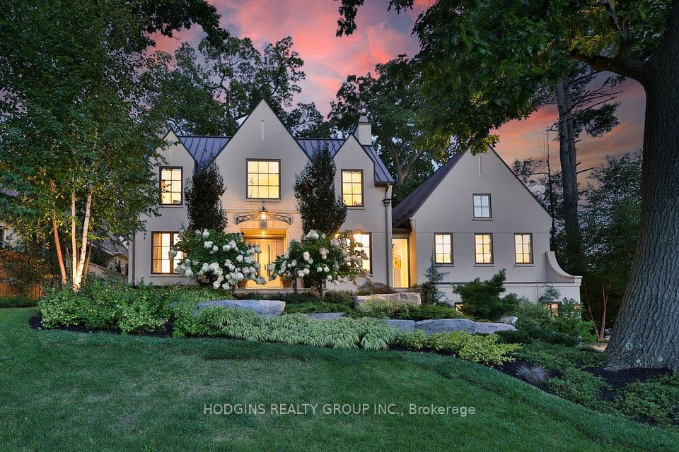 238 Mineola Road W, Mississauga, ON L5G 2X4 – main photo