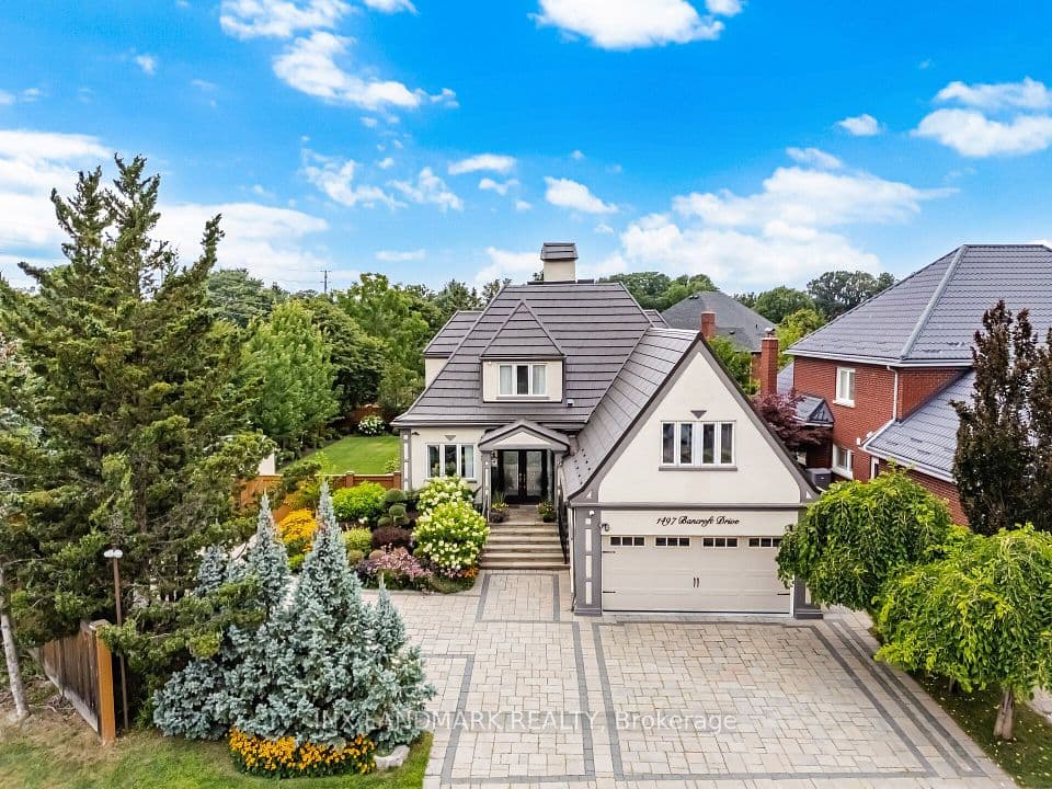 1497 Bancroft Drive, Mississauga, ON L5V 1M3 – main photo