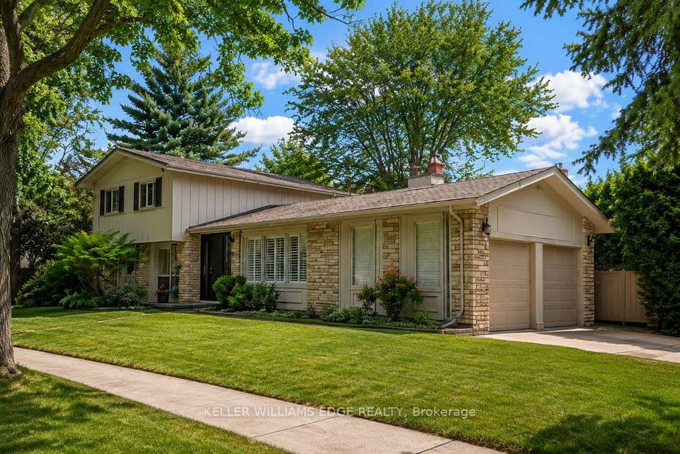 280 Penn Drive, Burlington, ON L7N 2B8 – main photo