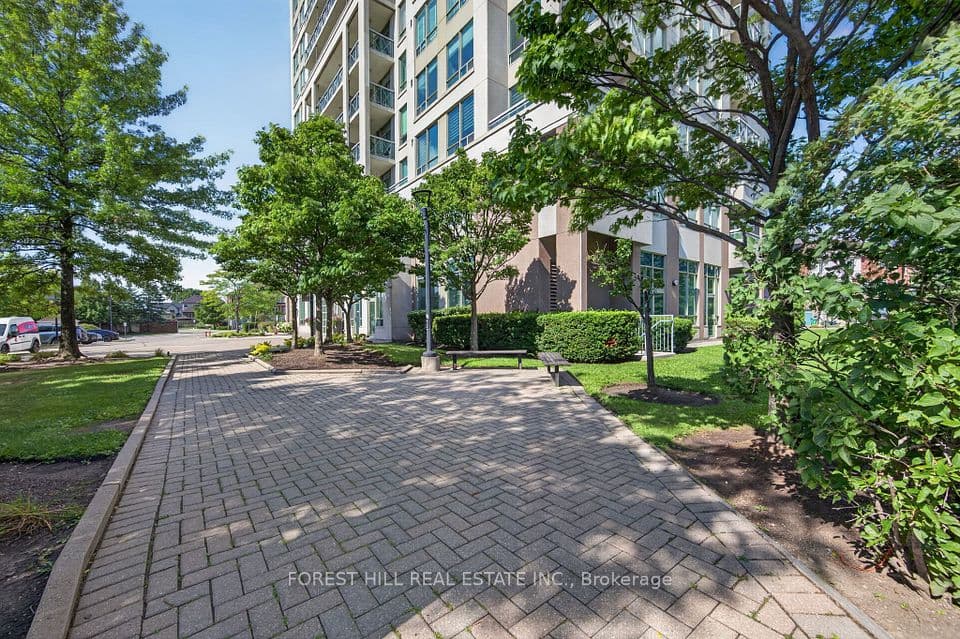 1359 Rathburn Road E 804, Mississauga, ON L4W 5P7 – photo 3