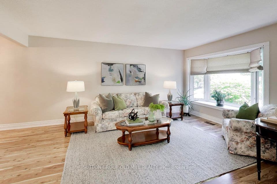 251 Chalfield Lane, Mississauga, ON L4Z 1L1 – photo 3