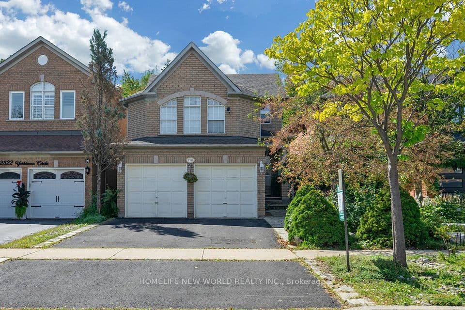 2326 Yorktown Circle, Mississauga, ON L5M 5Y2 – main photo