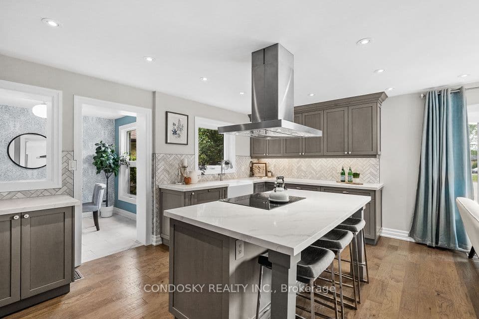 15 Gibbons Place, Halton Hills, ON L7G 1M2 – photo 2
