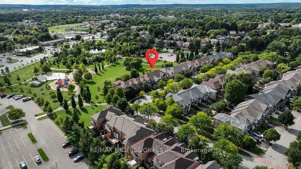 40 Dominion Gardens Drive, Halton Hills, ON L7G 6B2 – photo 3