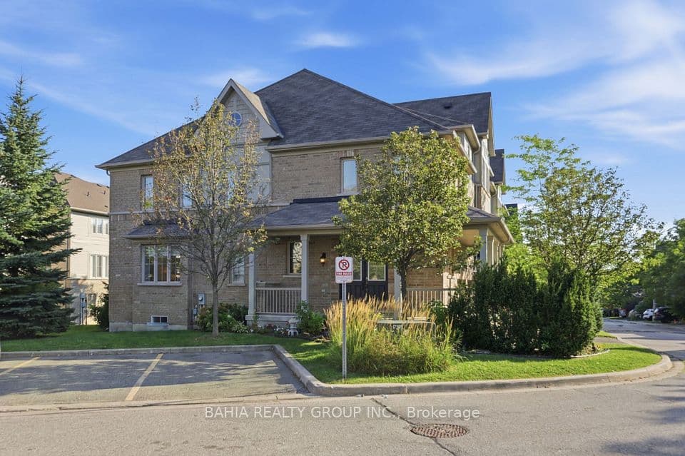 55 Cedar Lake Crescent, Brampton, ON L6Y 0P9 – main photo