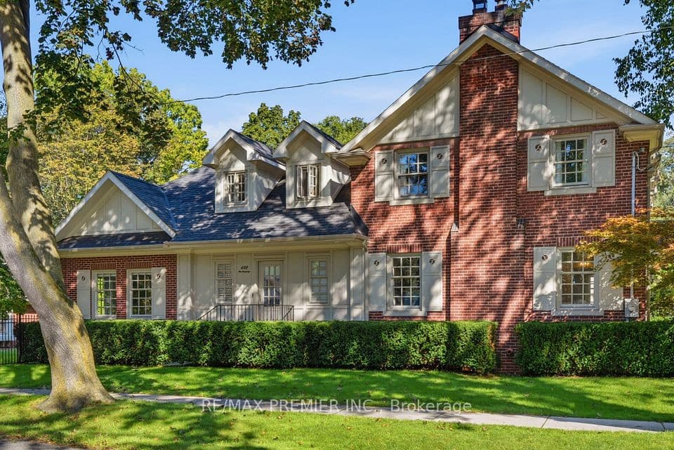 132 The Kingsway, Toronto, ON M8X 2V3 – main photo