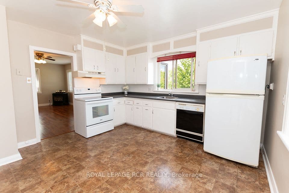 14 Elizabeth Street, Orangeville, ON L9W 1B9 – photo 3