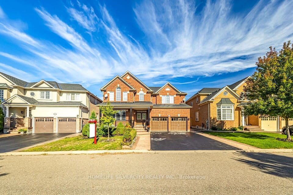 25 Van Hoof Crescent, Brampton, ON L6P 1S7 – photo 3