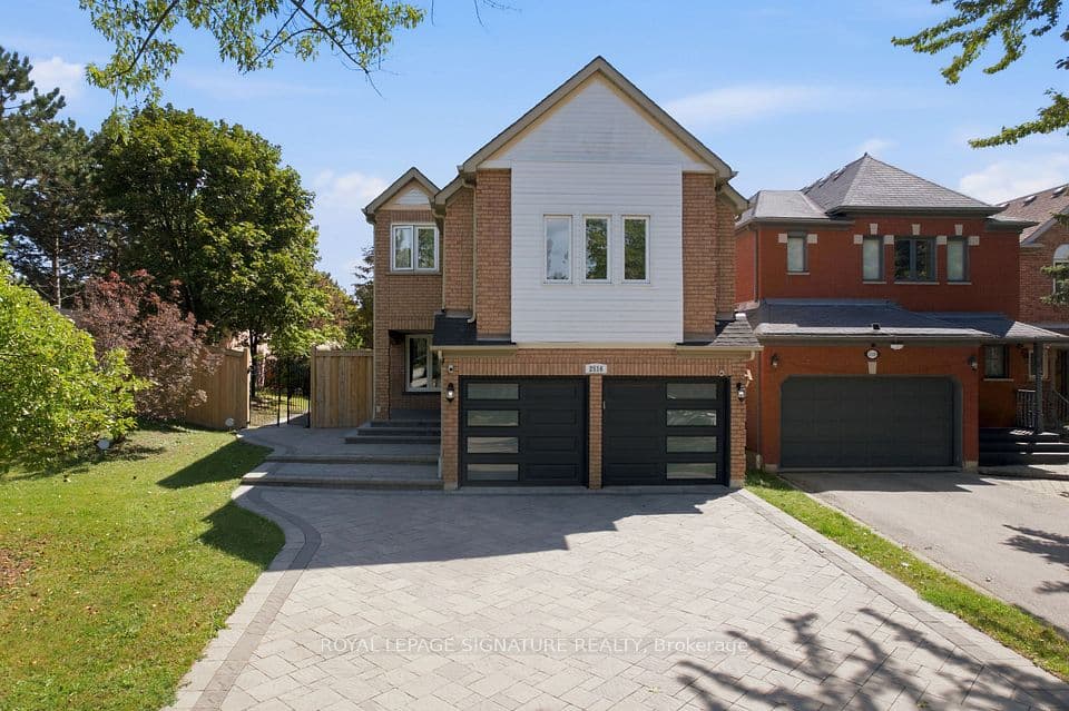 2516 Willowburne Drive, Mississauga, ON L5M 5E9 – main photo