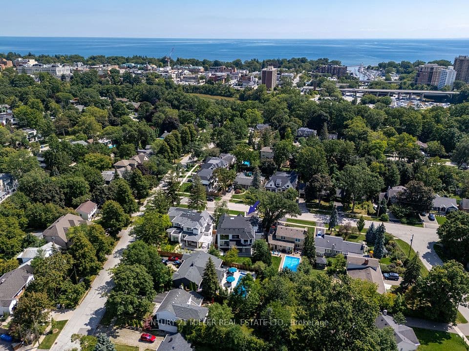 61 Highland Road, Oakville, ON L6K 1S8 – photo 3