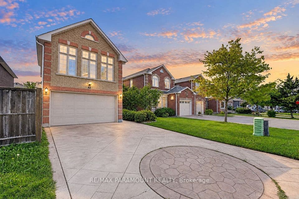 42 Ripley Crescent, Brampton, ON L6Y 5C4 – photo 3